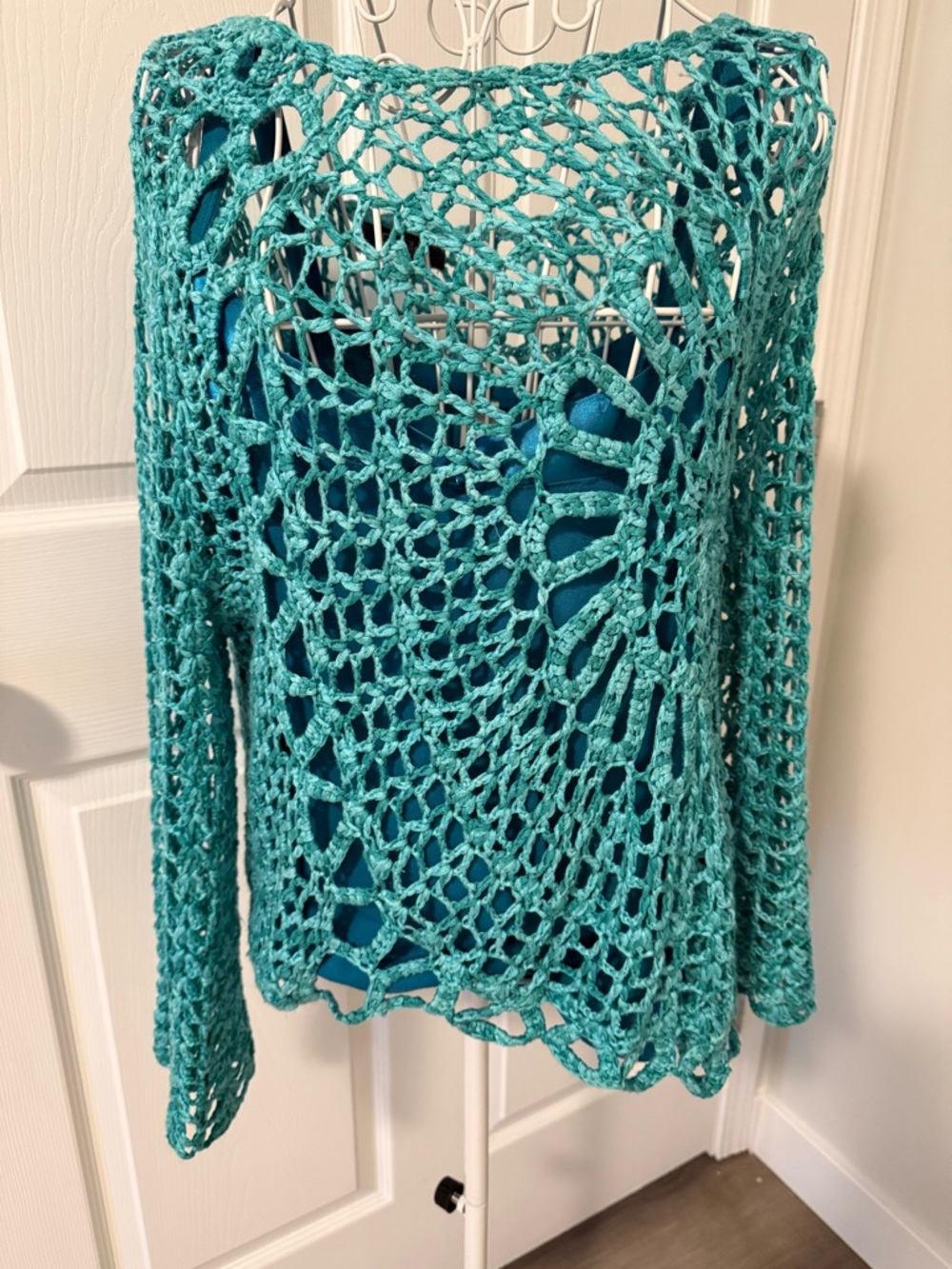 Open-Weave Scoop Neck Crochet Sweater in Teal